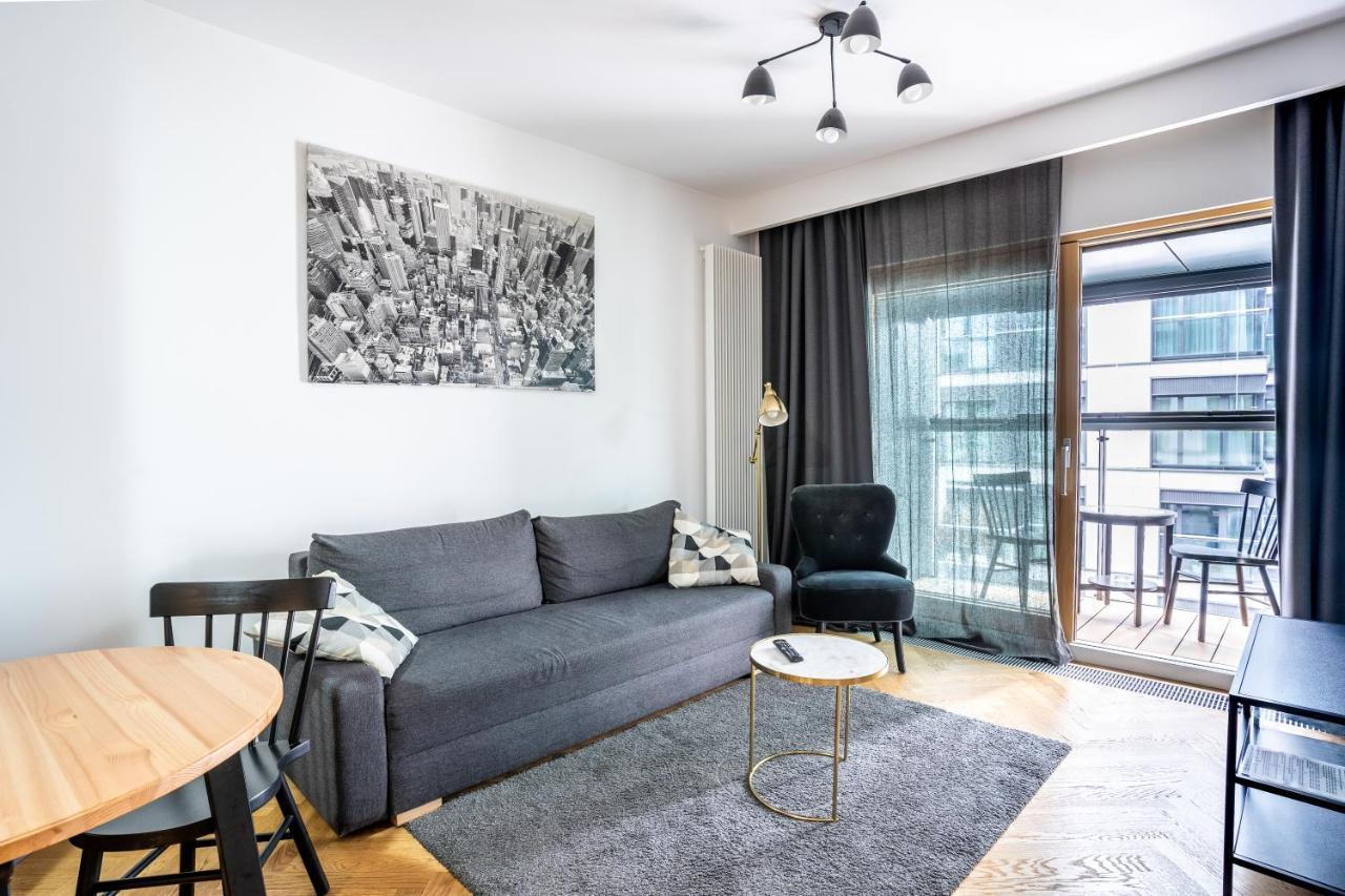 Vipwarsawapartments Onyx Mennica Residence Екстериор снимка