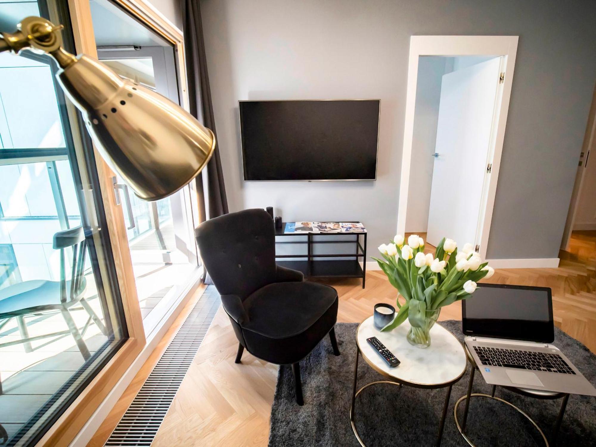 Vipwarsawapartments Onyx Mennica Residence Екстериор снимка
