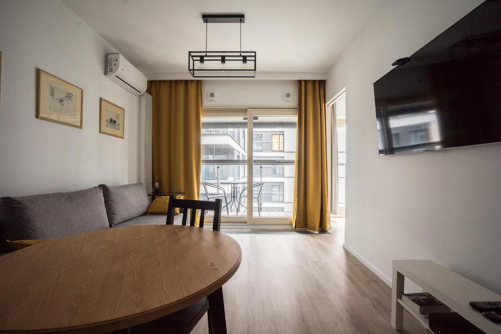 Vipwarsawapartments Onyx Mennica Residence Екстериор снимка