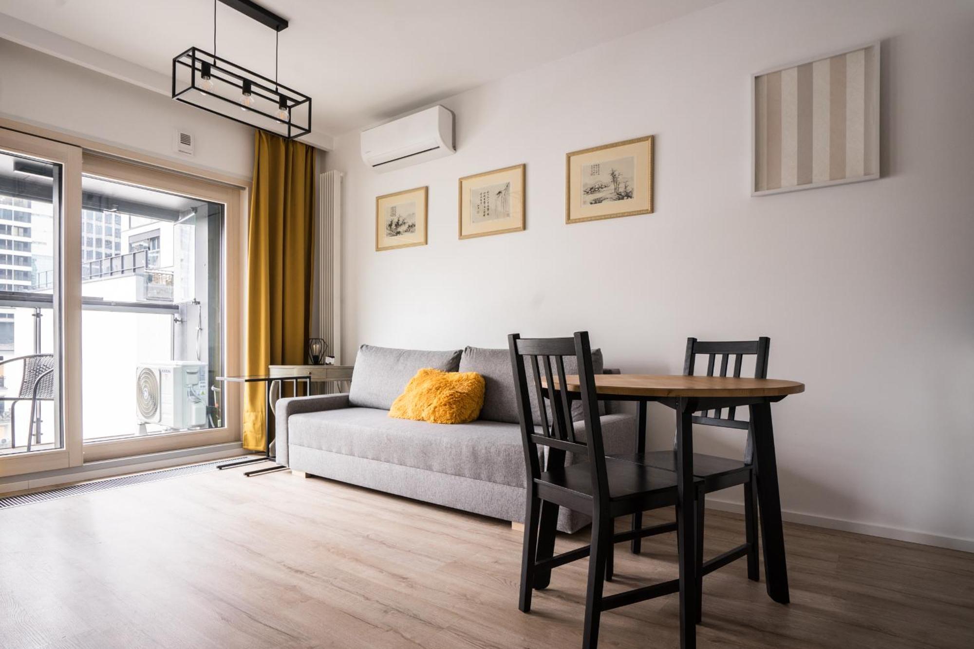 Vipwarsawapartments Onyx Mennica Residence Екстериор снимка