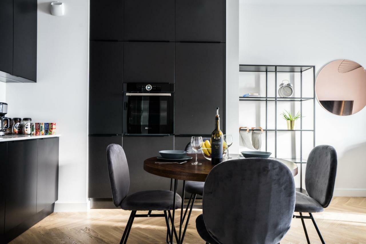 Vipwarsawapartments Onyx Mennica Residence Екстериор снимка